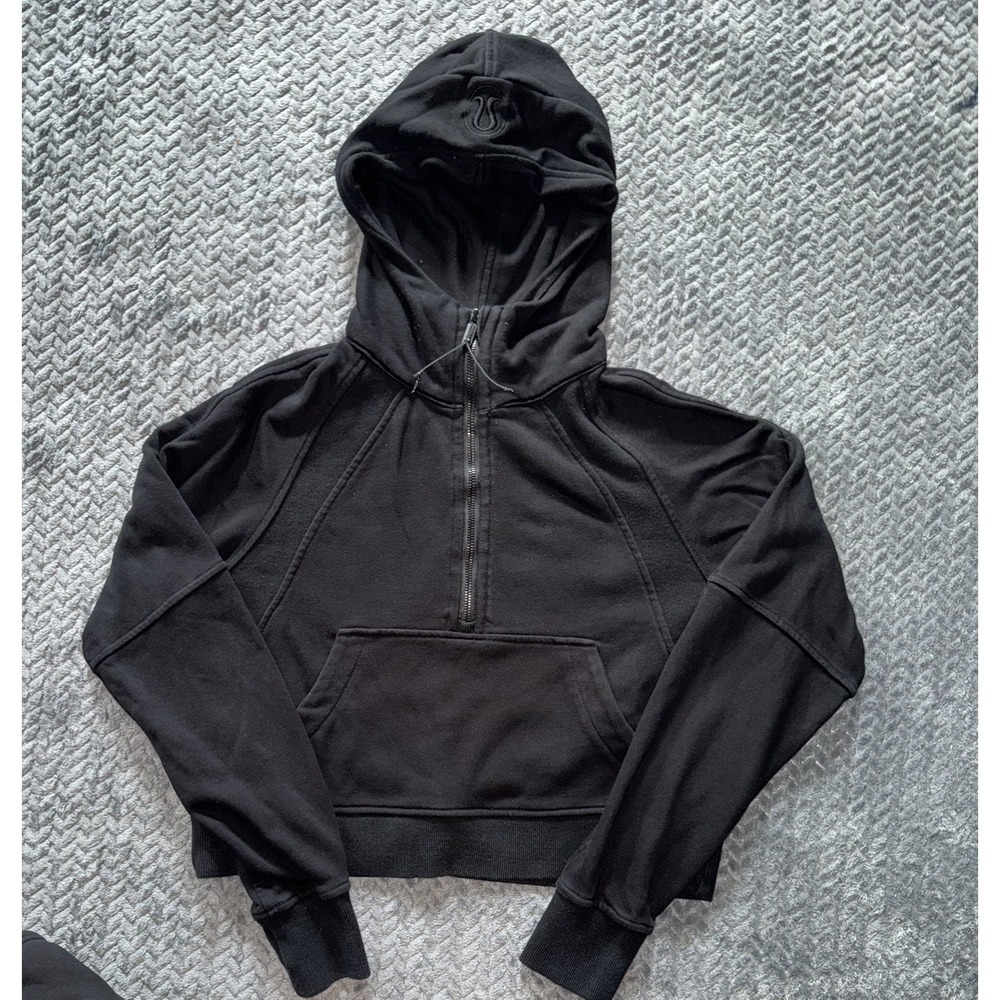 Lululemon Women's  Scuba Hoodie Black 1/2 Zip Cropped Thumbholes Sz 4